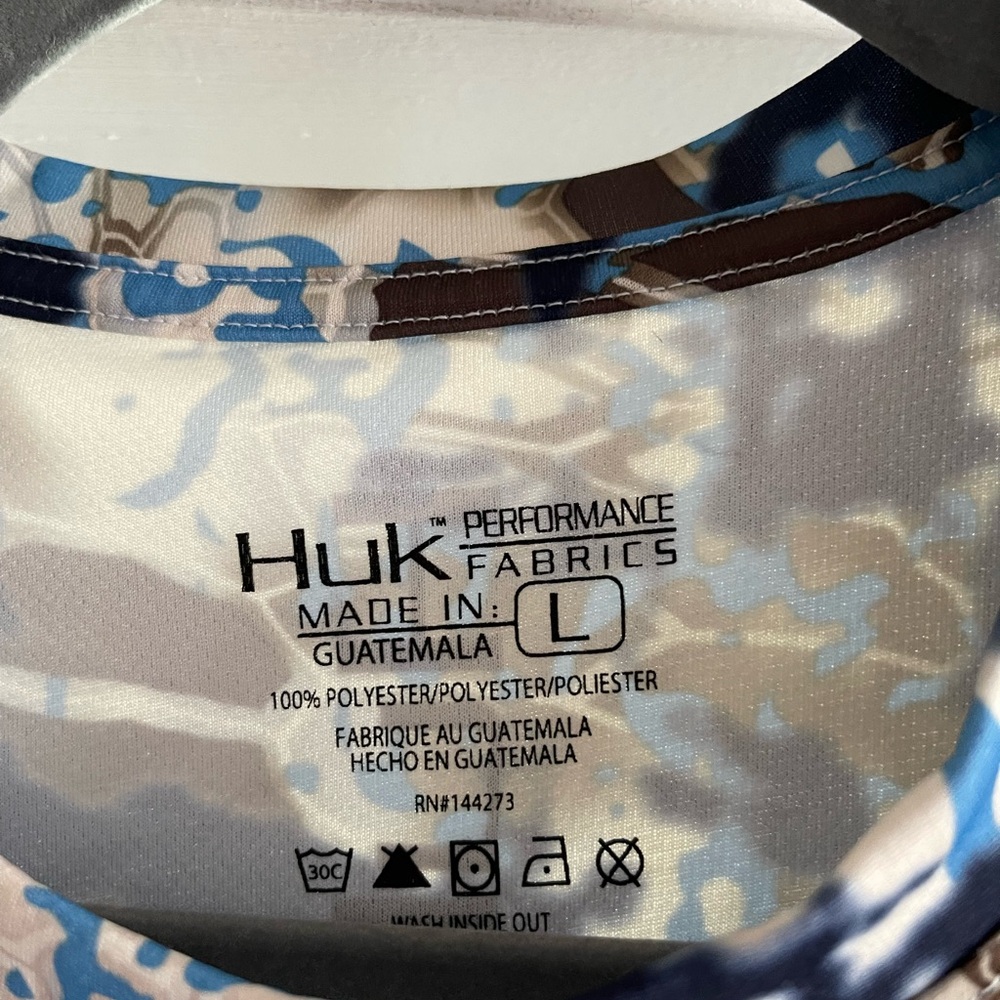 Huk Performance Camo Long Sleeve Shirt - Blue, Tan, Navy - Picture 3 of 3